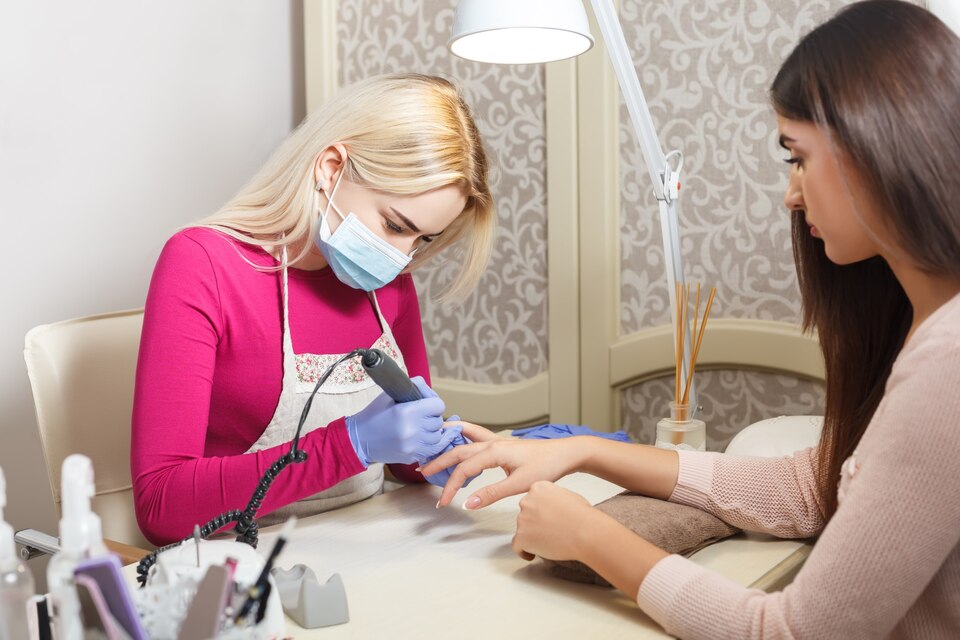 Kırkağaç Manikürcü